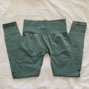 NVGTN Contour Leggings
